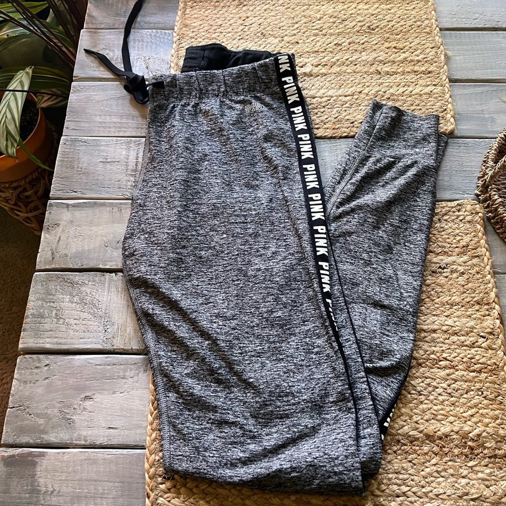 🖤 VS Pink Ultimate Yoga Joggers